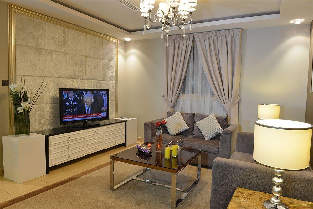 Boudl Al Fakhria Aparthotel Unaizah Buitenkant foto