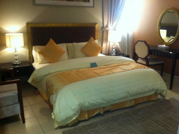 Boudl Al Fakhria Aparthotel Unaizah Buitenkant foto