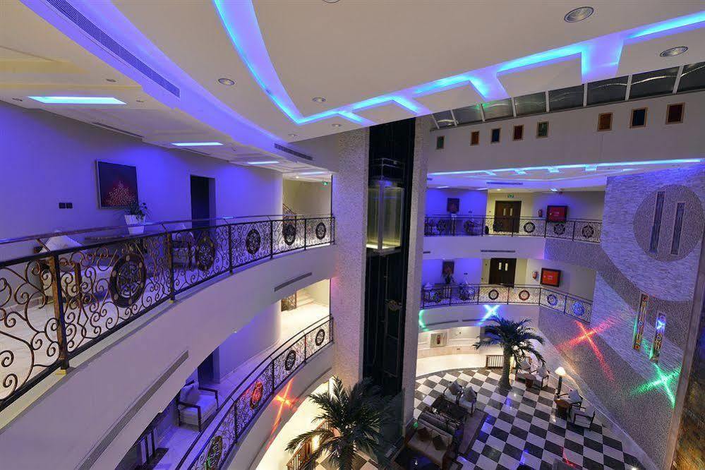 Boudl Al Fakhria Aparthotel Unaizah Buitenkant foto