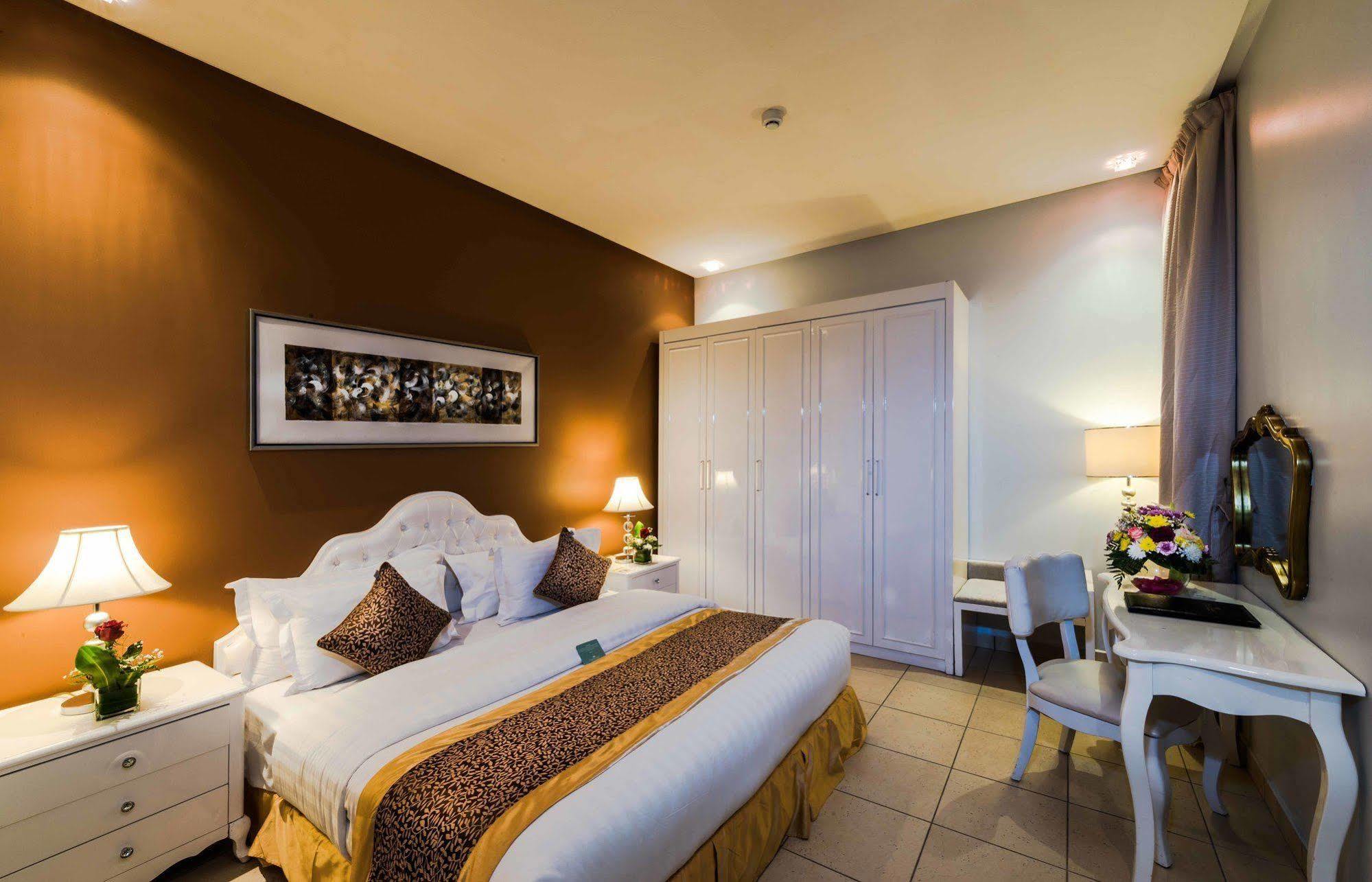 Boudl Al Fakhria Aparthotel Unaizah Buitenkant foto