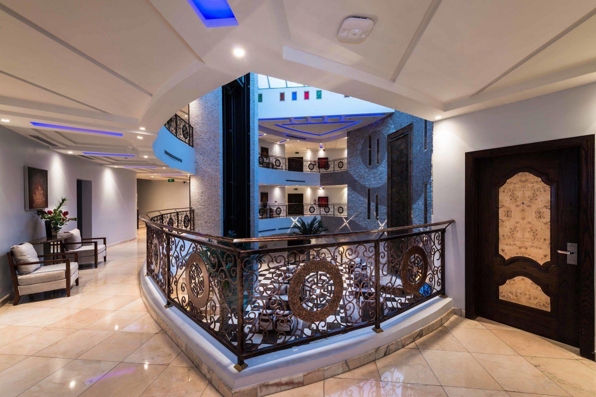 Boudl Al Fakhria Aparthotel Unaizah Buitenkant foto